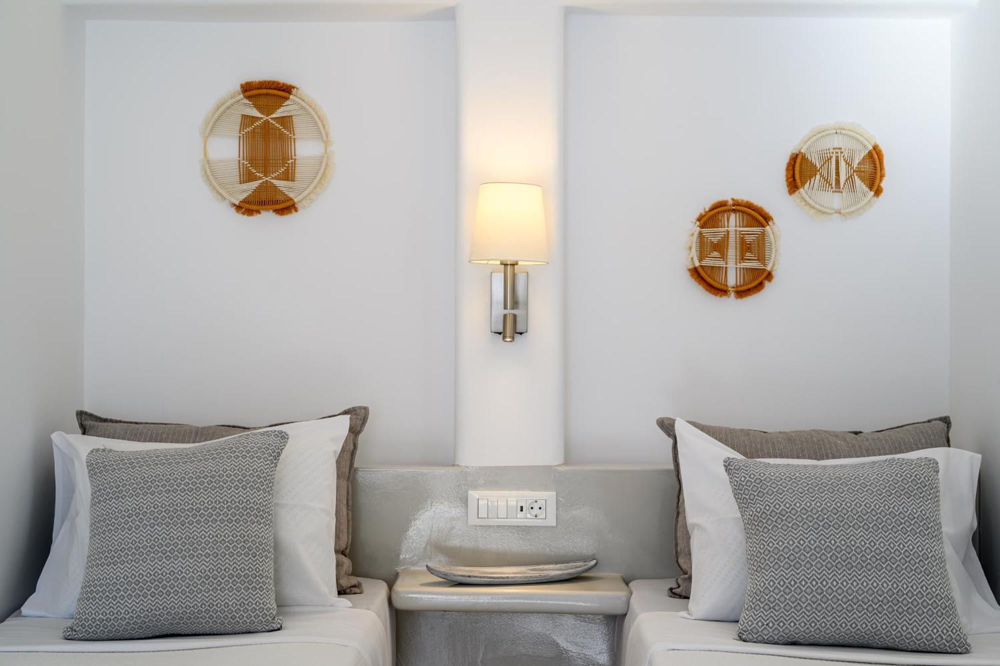 Hypnos Boutique With Amazing Heated Pool With Jacuzzi Ferienhaus